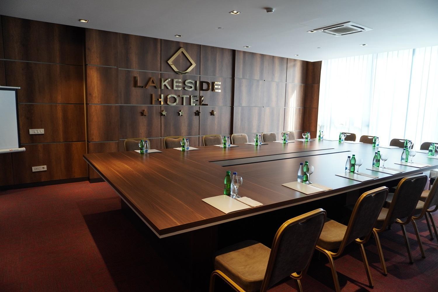 Hotel Lakeside Vermice Zewnętrze zdjęcie